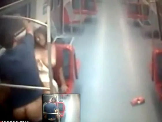 Sexo No Metro 1